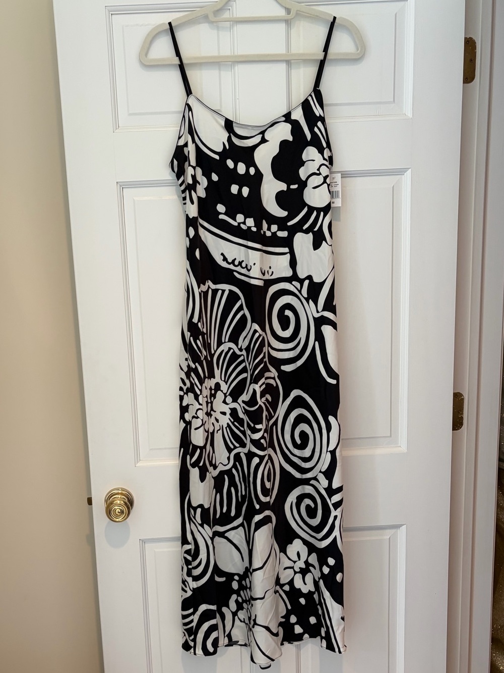NWT Natori Tuvala Gown - Sleeveless Black & White Floral Maxi Dress